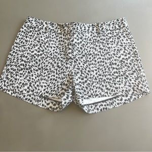 Black & White Print Michael Kors Dress Shorts Size:4